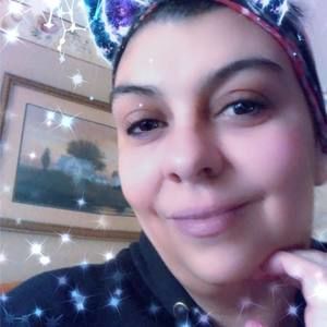 Meet your Posher, Gina